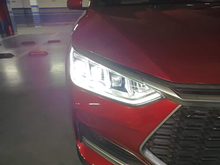 Фото 8 - BYD Song Plus