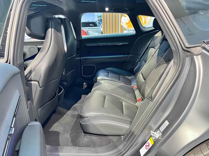 Фото 16 - Avatr 12