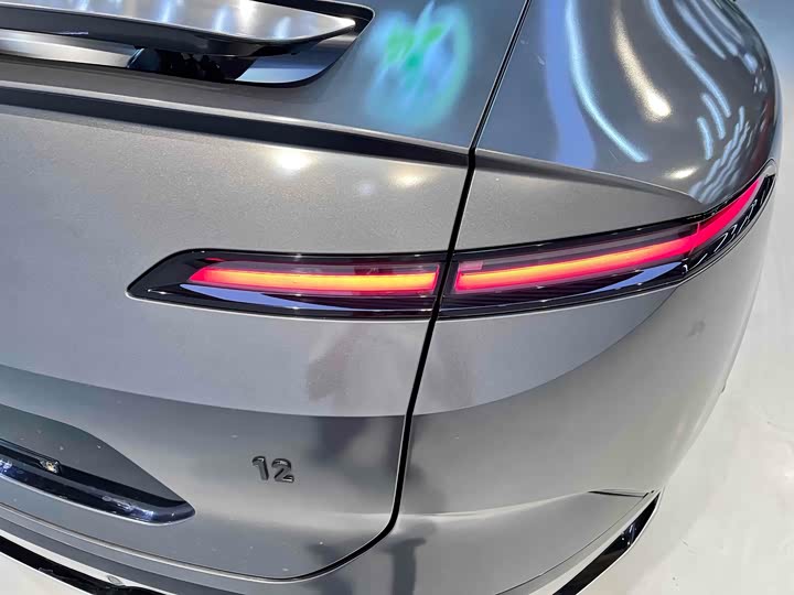 Фото 23 - Avatr 12