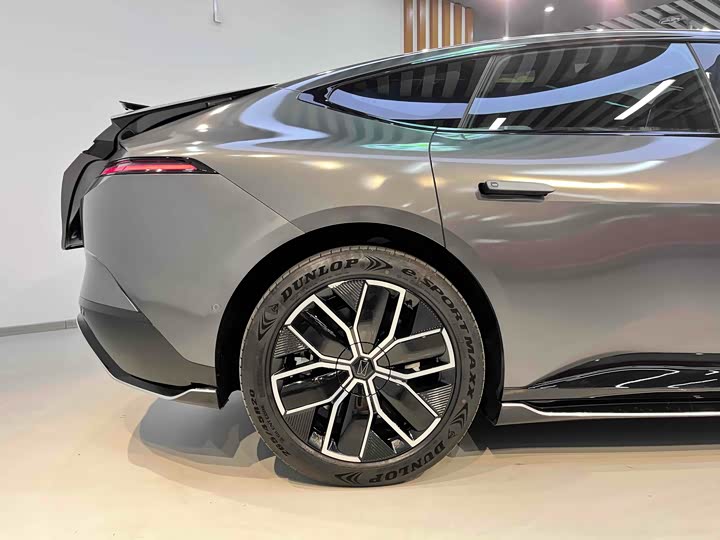 Фото 28 - Avatr 12