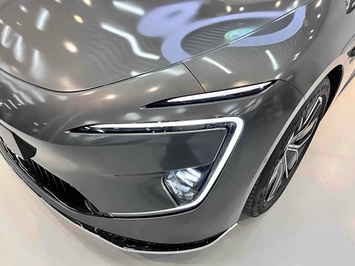 Фото 4 - Avatr 12