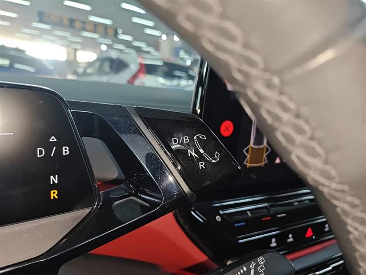 Фото 14 - Volkswagen ID.4 X