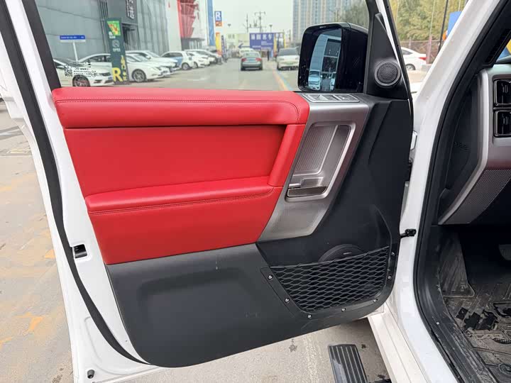 Фото 8 - Chery iCar V23