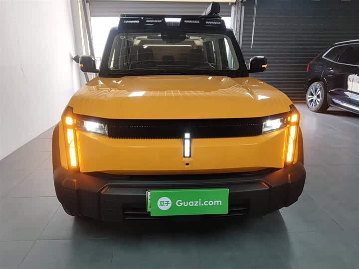 Фото 3 - Chery iCar 03