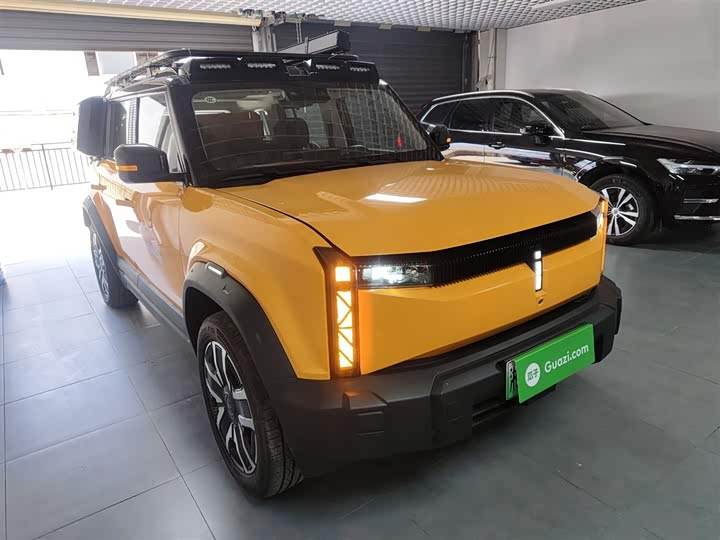 Фото 4 - Chery iCar 03