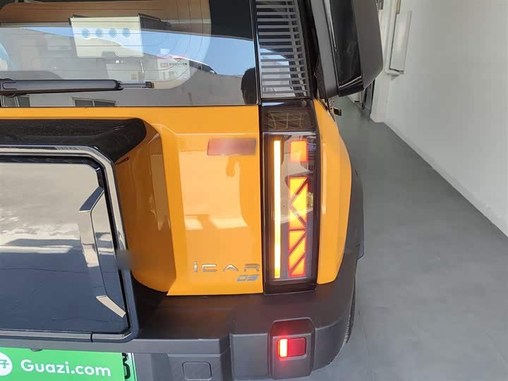 Фото 8 - Chery iCar 03