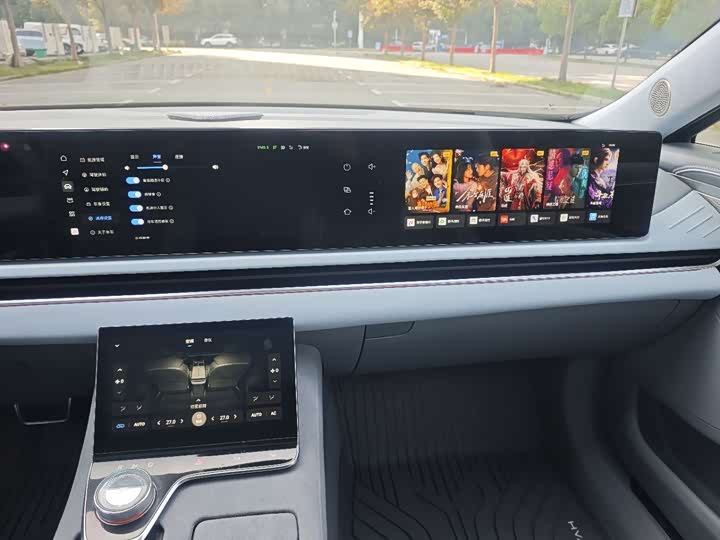 Фото 12 - Voyah Passion