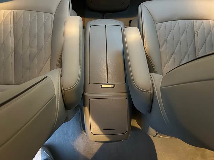 Фото 14 - Buick GL8 ES