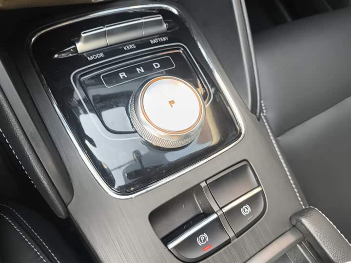 Фото 14 - MG Motor EZS