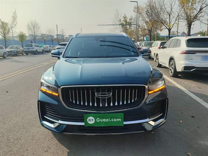 Фото 3 - Geely Monjaro