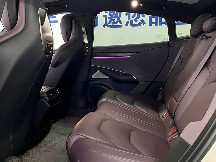 Фото 11 - Xiaomi SU7