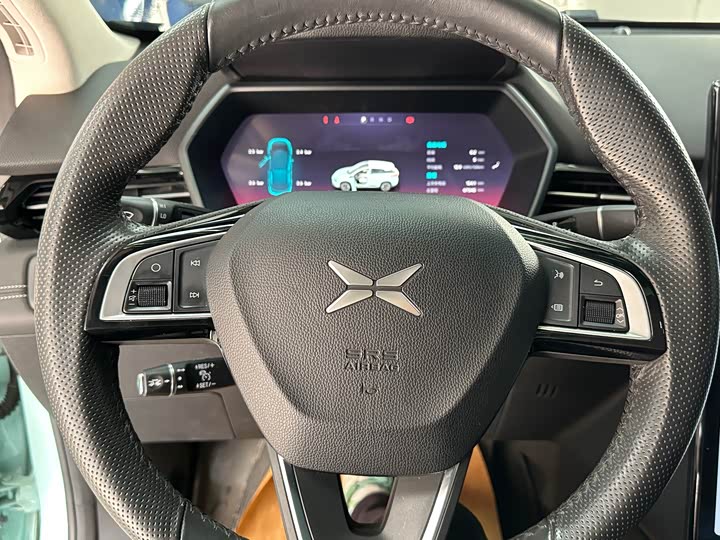 Фото 10 - XPeng G3