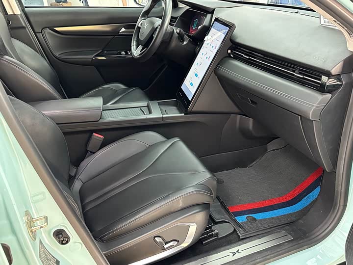 Фото 12 - XPeng G3