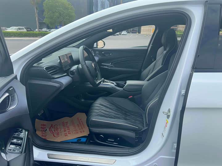 Фото 6 - BYD Seal