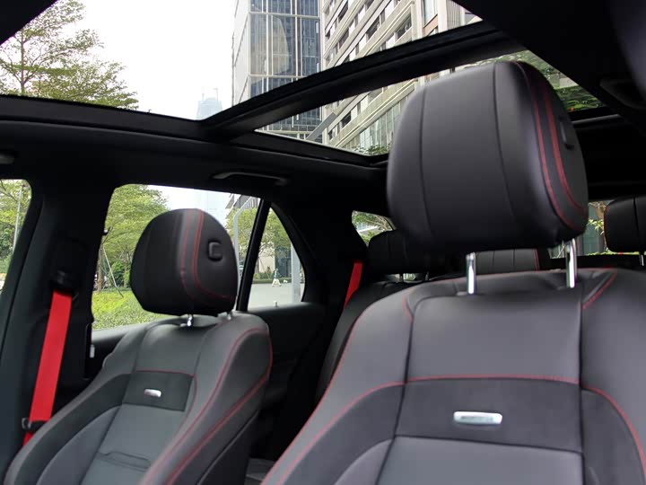 Фото 13 - Mercedes-Benz GLE-Class AMG