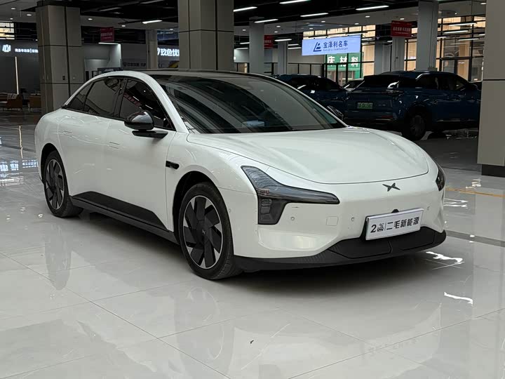 Фото 3 - XPeng Mona M03