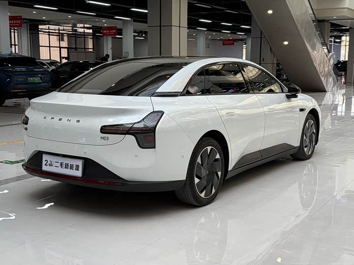 Фото 6 - XPeng Mona M03