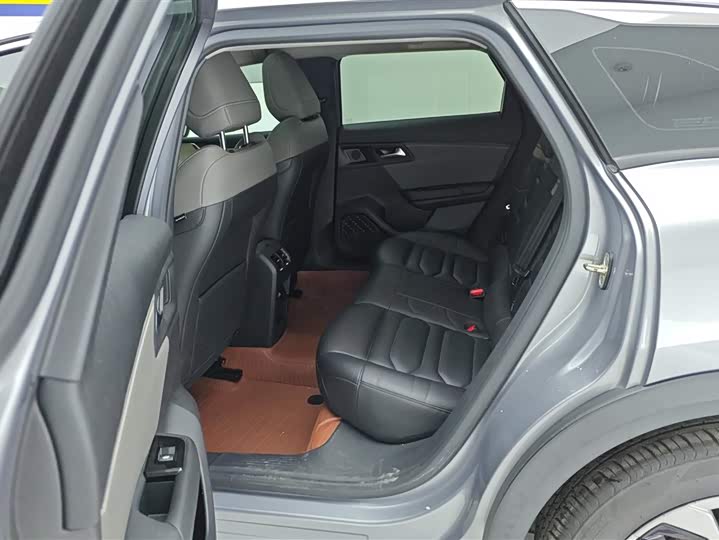 Фото 11 - Citroen C5 X