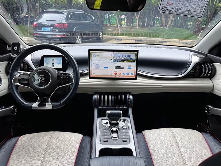 Фото 7 - BYD Yuan Plus