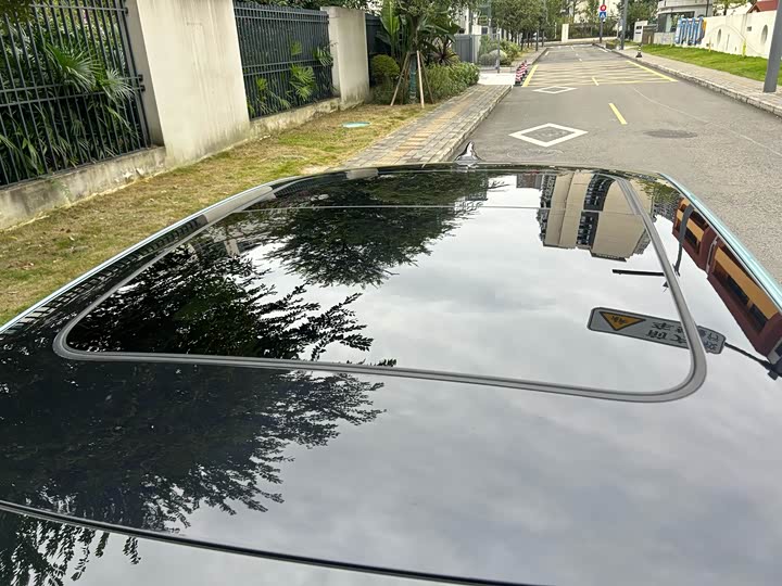 Фото 10 - Volkswagen Passat