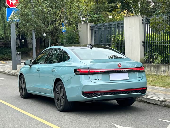 Фото 6 - Volkswagen Passat