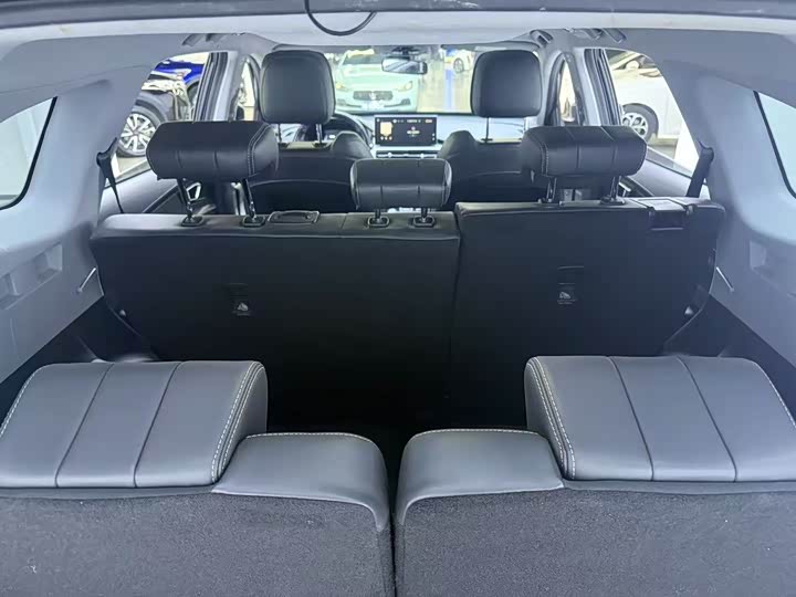 Фото 8 - Chery Tiggo 8