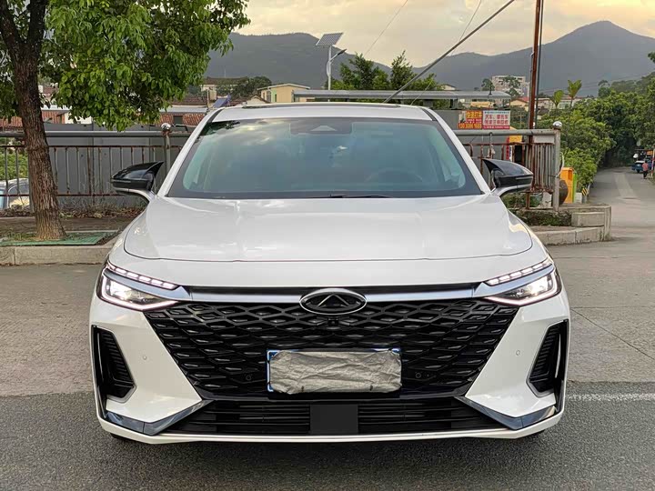 Фото 2 - Chery Arrizo 8