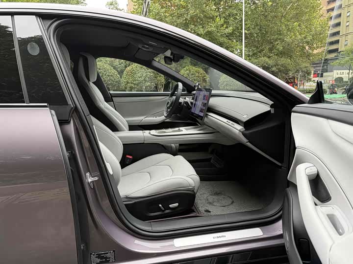 Фото 18 - Xiaomi SU7