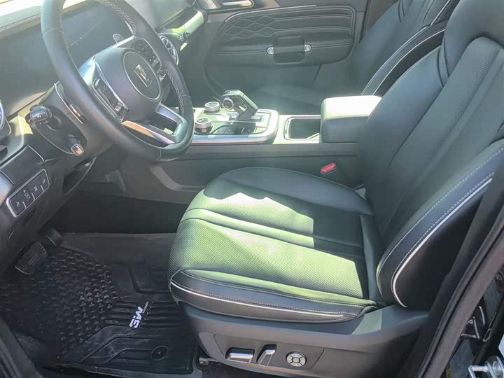 Фото 16 - Tank 300