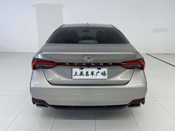 Фото 5 - Toyota Avalon