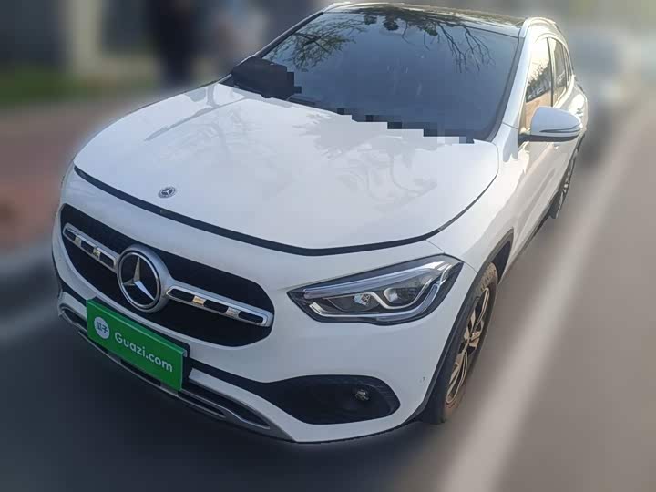 Фото 2 - Mercedes-Benz GLA-Class