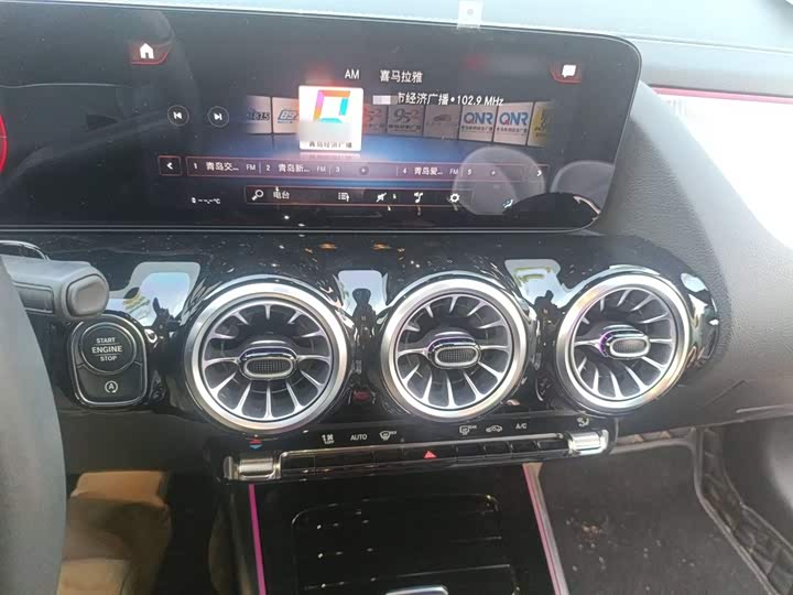 Фото 6 - Mercedes-Benz GLA-Class