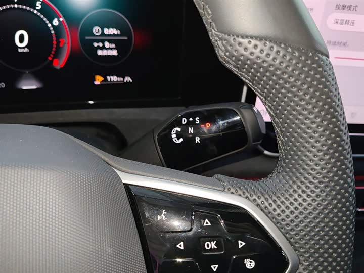 Фото 14 - Volkswagen Tiguan L Pro