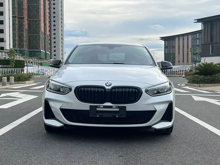 Фото 2 - BMW 1 Series