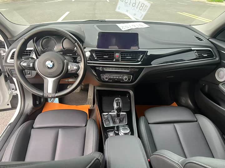 Фото 5 - BMW 1 Series