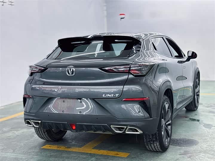 Фото 10 - Changan UNI-T