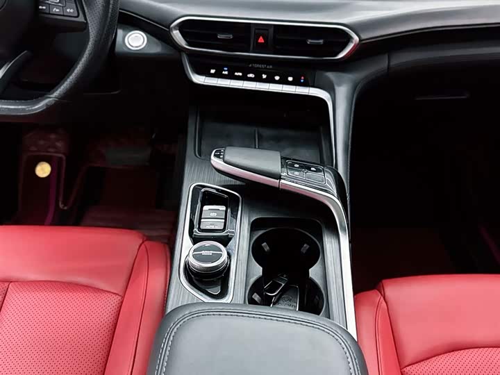 Фото 2 - Changan UNI-T