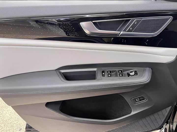 Фото 12 - Volkswagen Teramont Pro