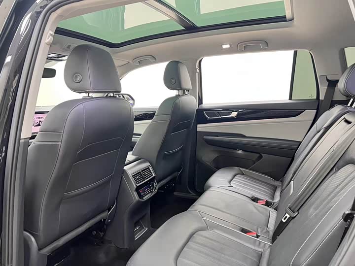 Фото 18 - Volkswagen Teramont Pro