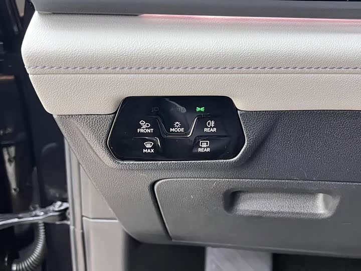 Фото 32 - Volkswagen Teramont Pro