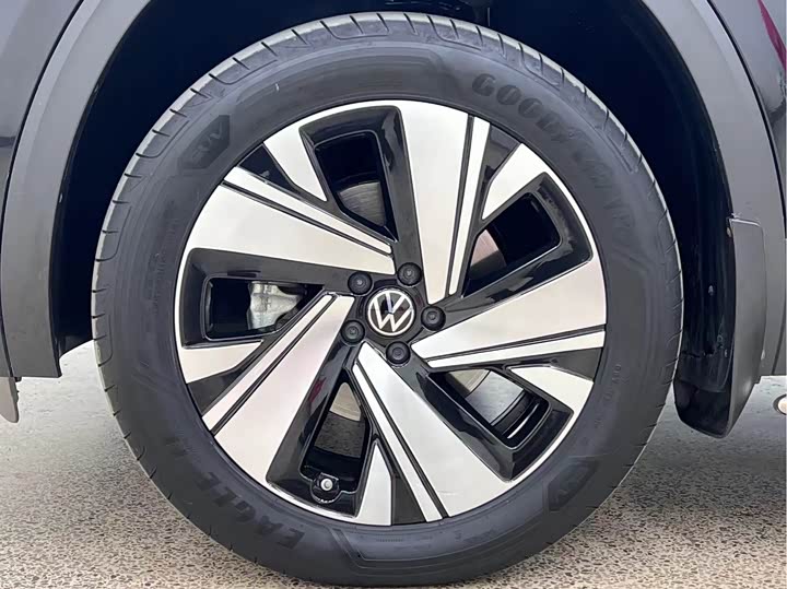 Фото 9 - Volkswagen Teramont Pro