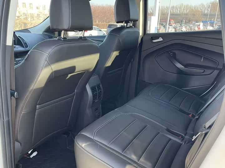 Фото 5 - Ford Escape (Kuga)