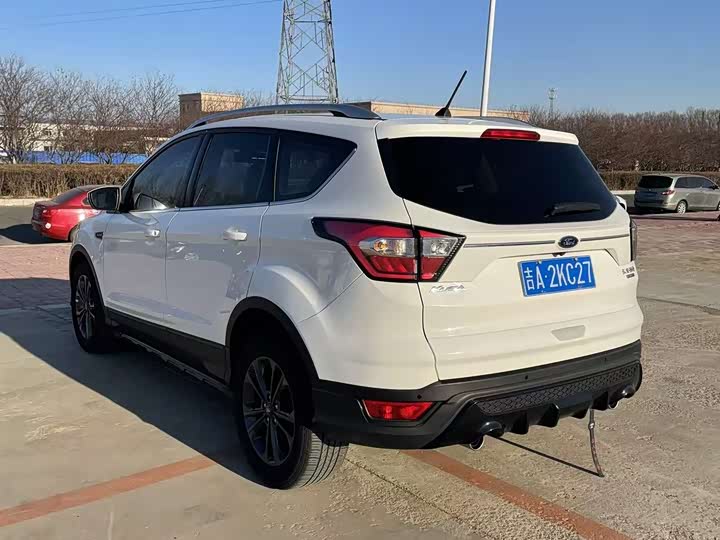 Фото 7 - Ford Escape (Kuga)