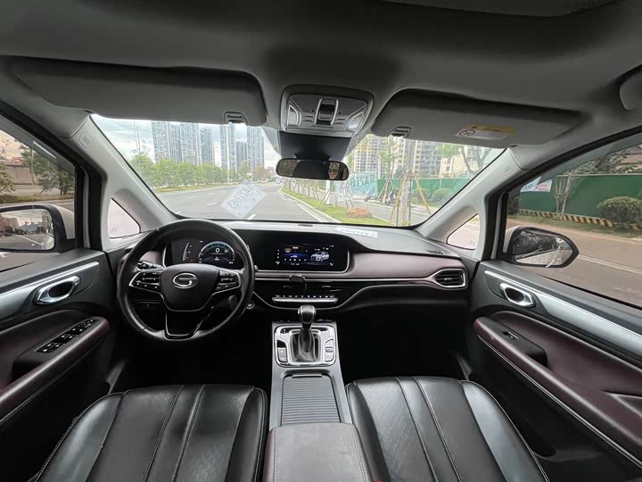 Фото 11 - GAC Trumpchi M6