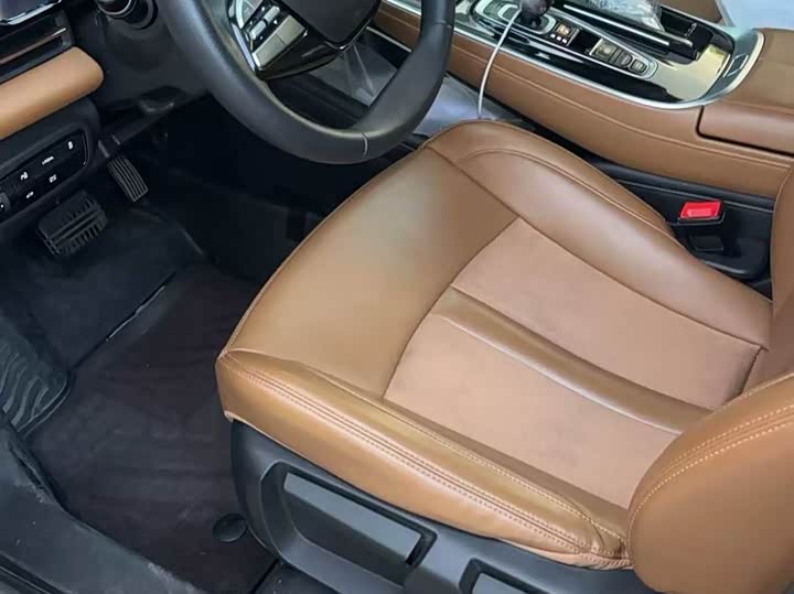 Фото 3 - GAC Aion S