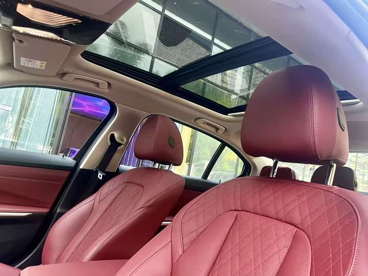 Фото 6 - BMW 3 Series