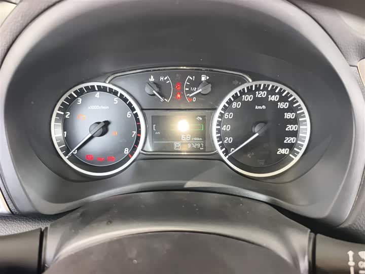 Фото 12 - Nissan Sylphy