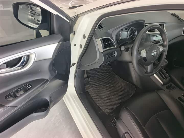 Фото 16 - Nissan Sylphy