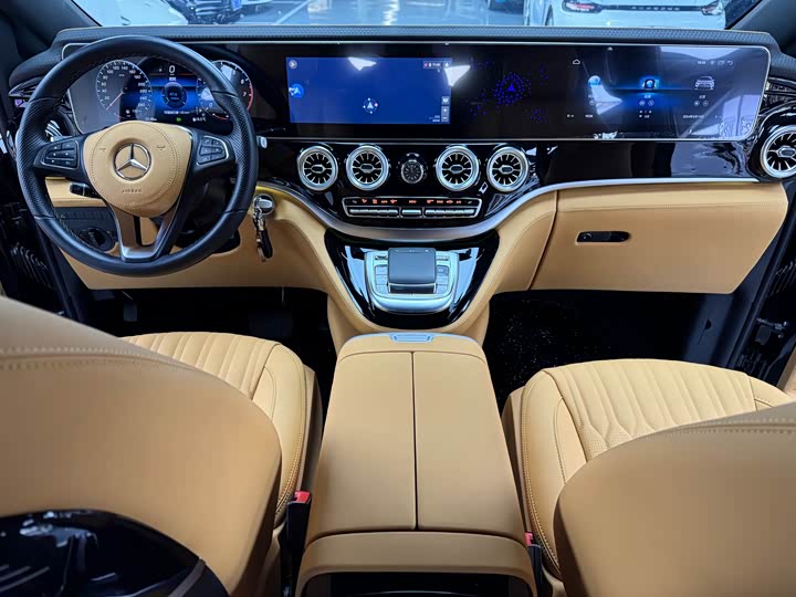 Фото 11 - Mercedes-Benz Vito