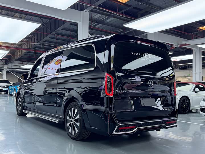 Фото 25 - Mercedes-Benz Vito